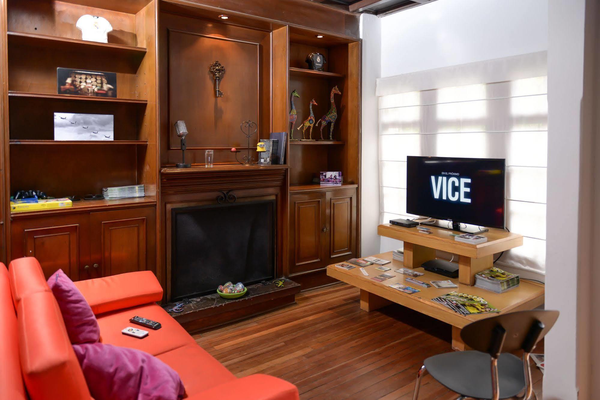 Mi Llave Hostels Bogotá Dış mekan fotoğraf